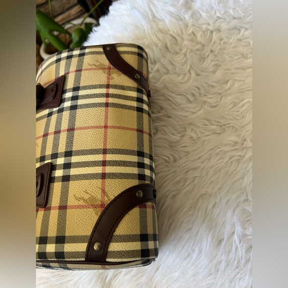 EUC Burberry Haymarket Check Boston - Picture 4 of 16